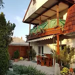 Kaktusz 4*