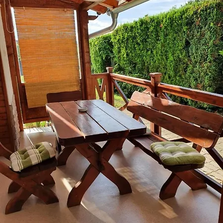 Πανσιόν Kaktusz 4*