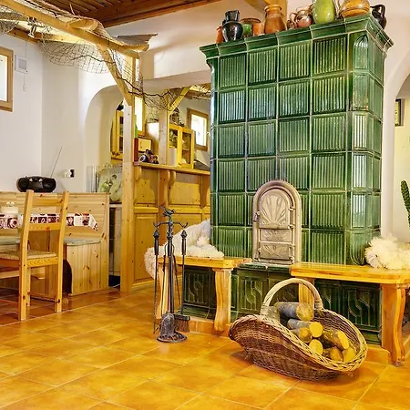 Kaktusz Πανσιόν