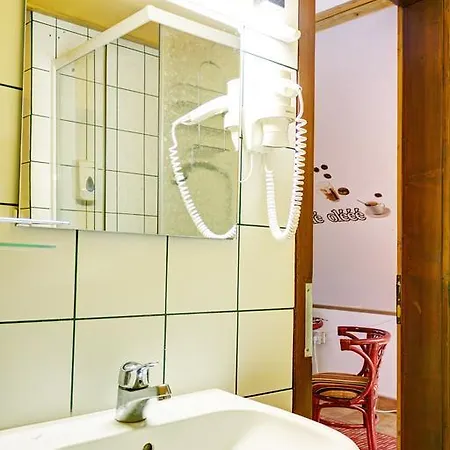 Kaktusz Πανσιόν 4*