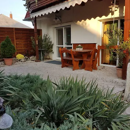 Guest house Kaktusz